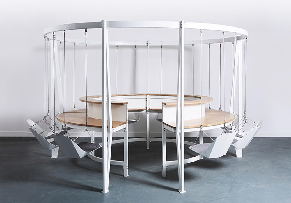 Swing Bar