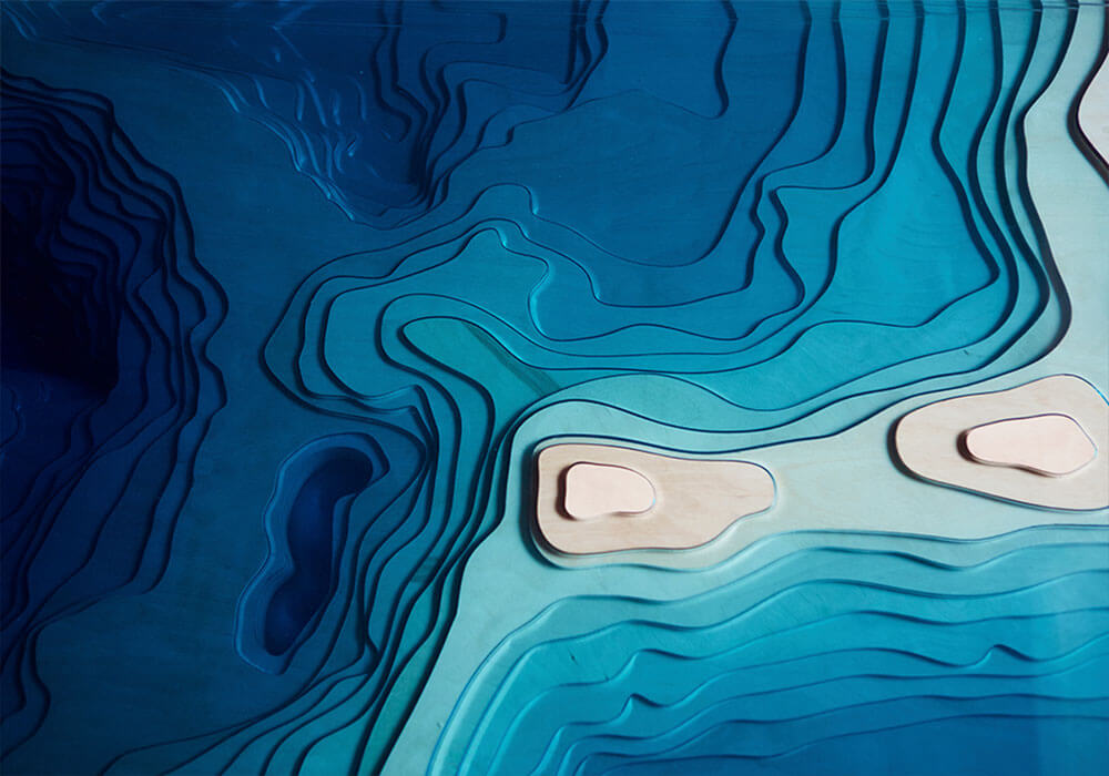 Abyss Table