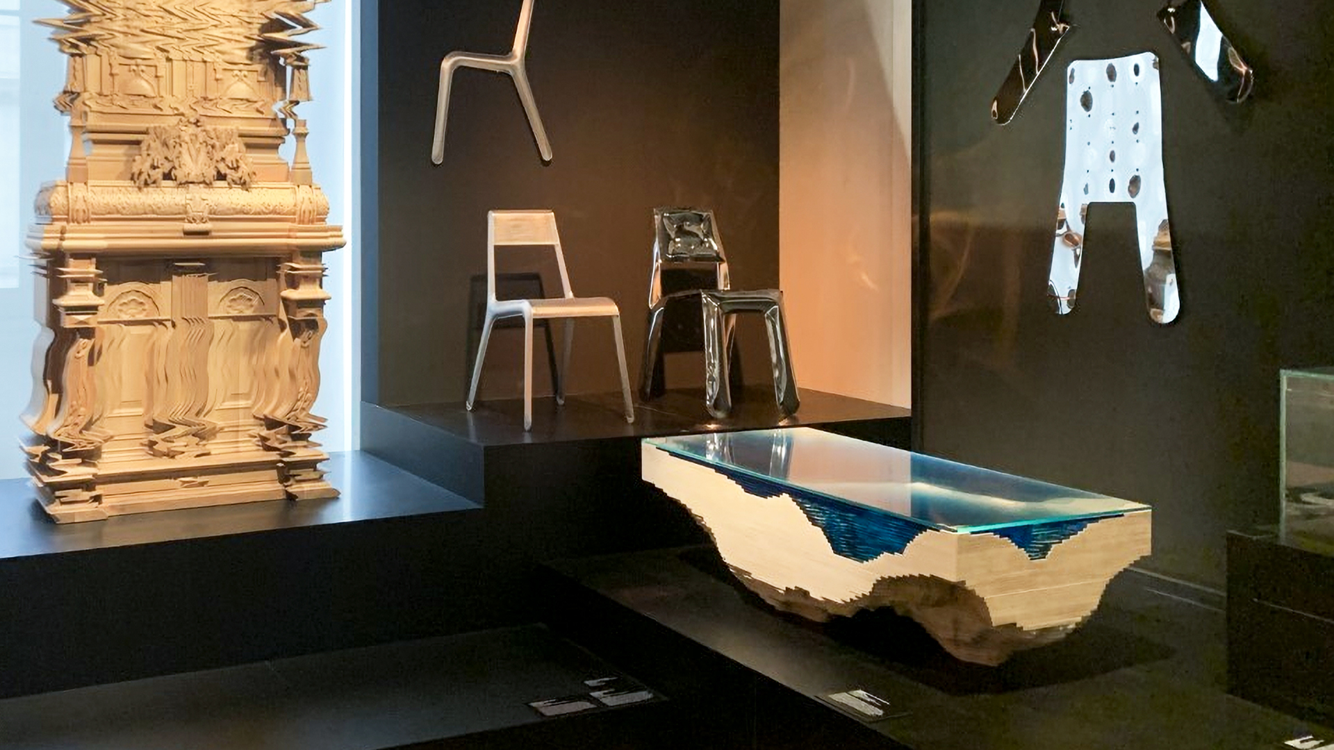 Abyss Table