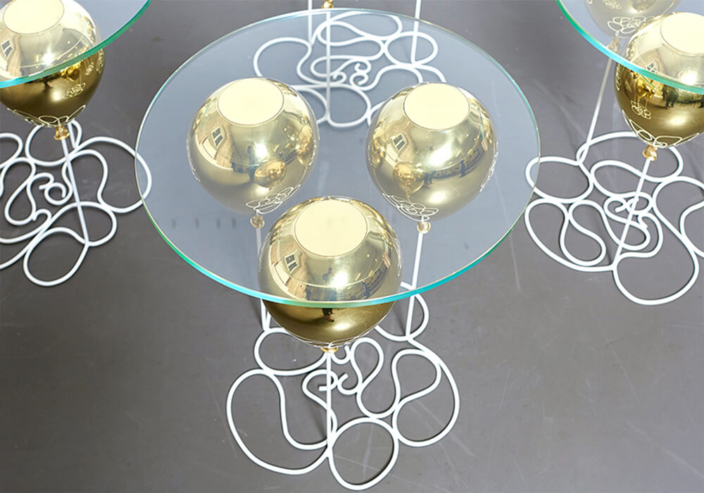 UP Balloon Side Table