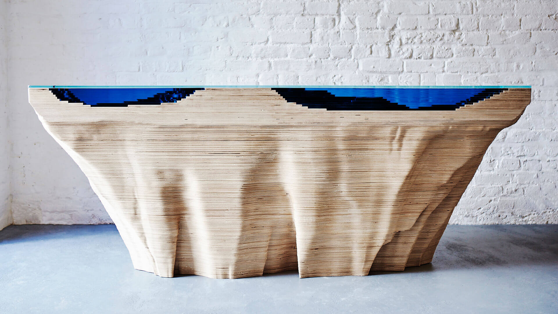 Abyss Console Table carousel page 04