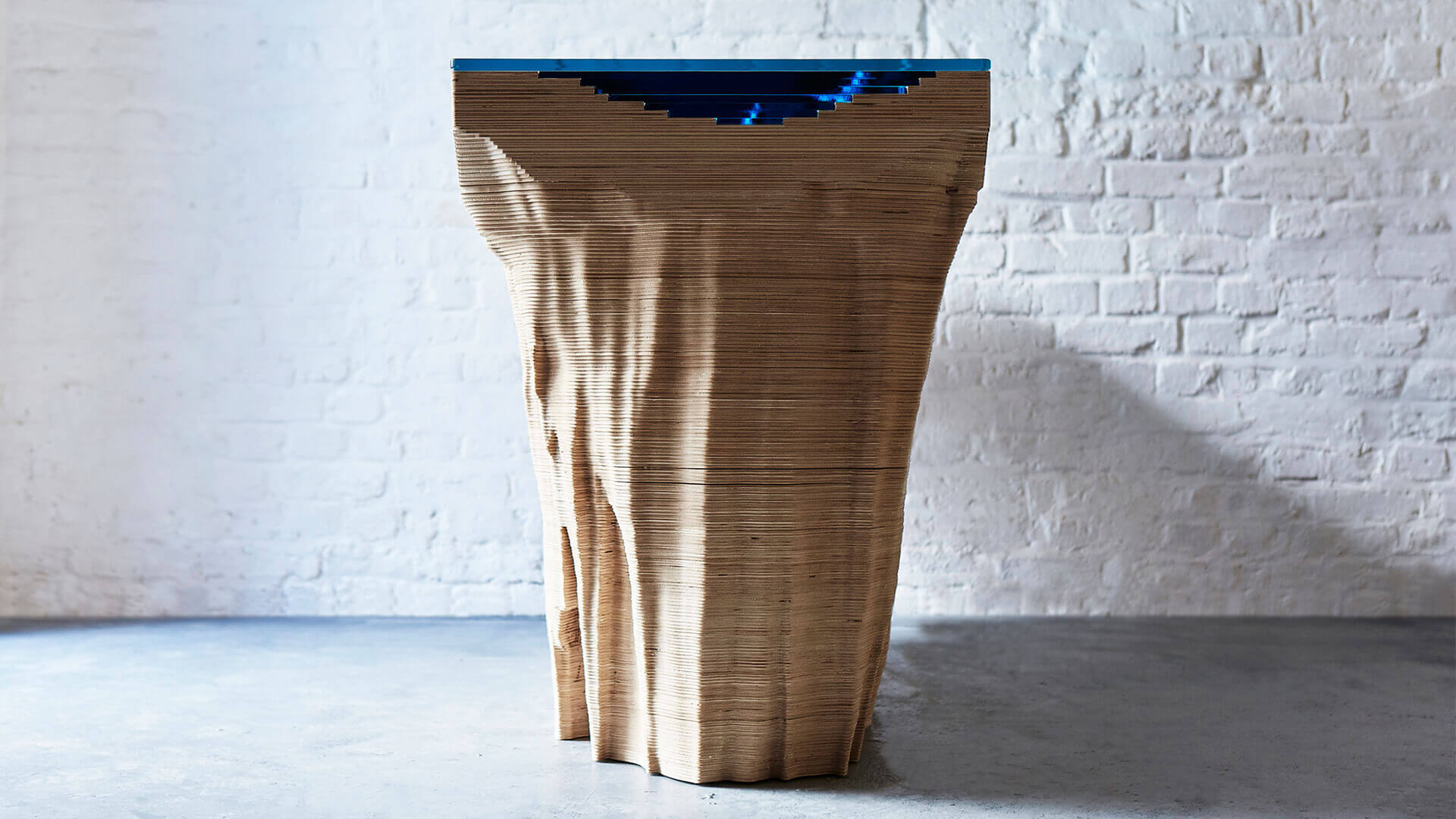 Abyss Console Table carousel page 05